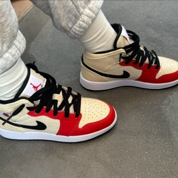 Jordan 1 Retro Lace - 나이키 에어 조던 1 미드 DV7012-100
